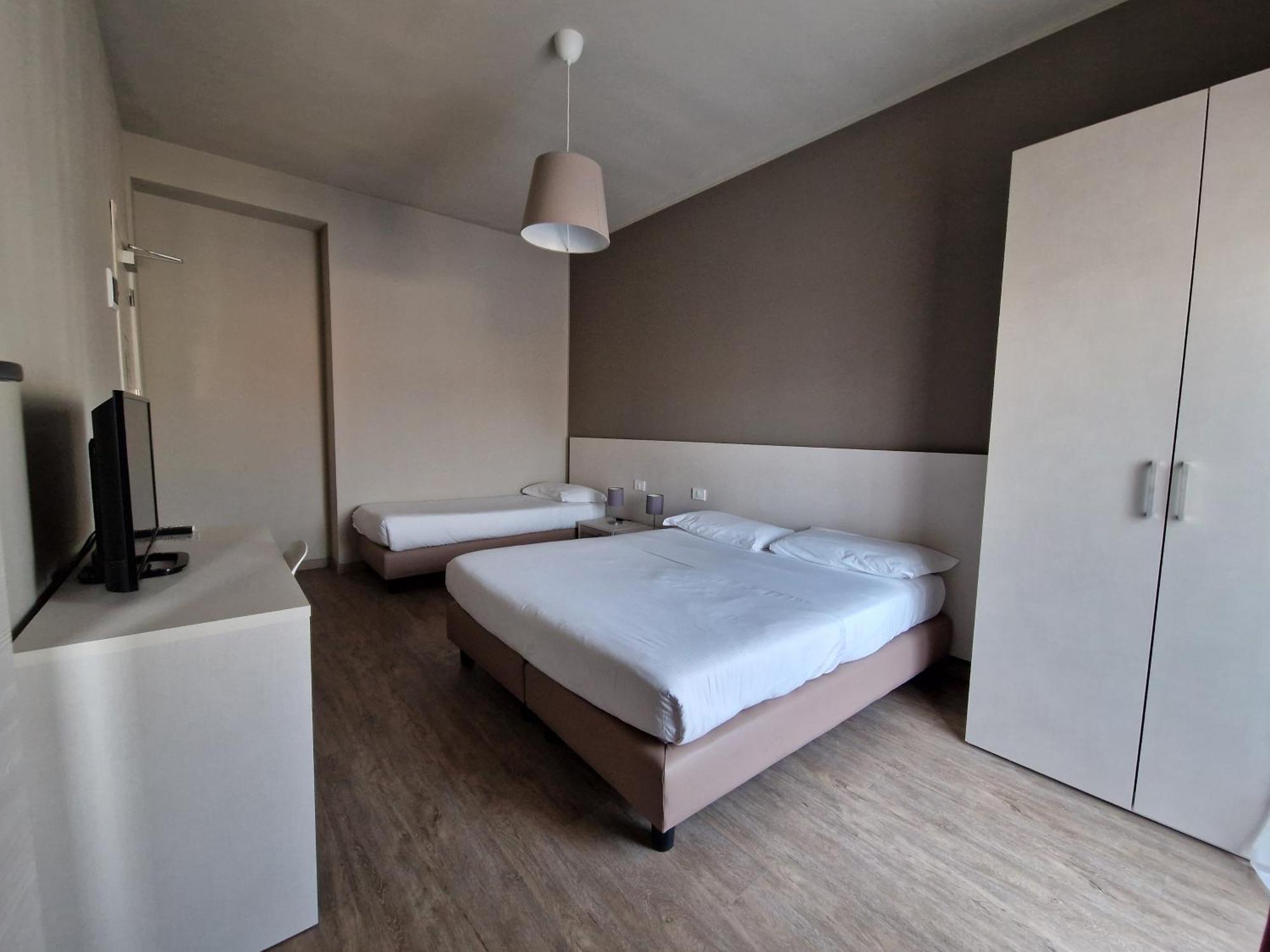 Hotel Di Porta Romana Milánó Kültér fotó